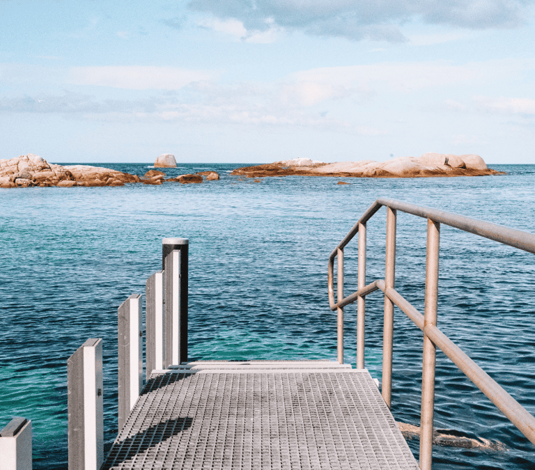 Via Travel Coles Bay Jetty Credit_ Pauline Morrissey Tourism Tasmania