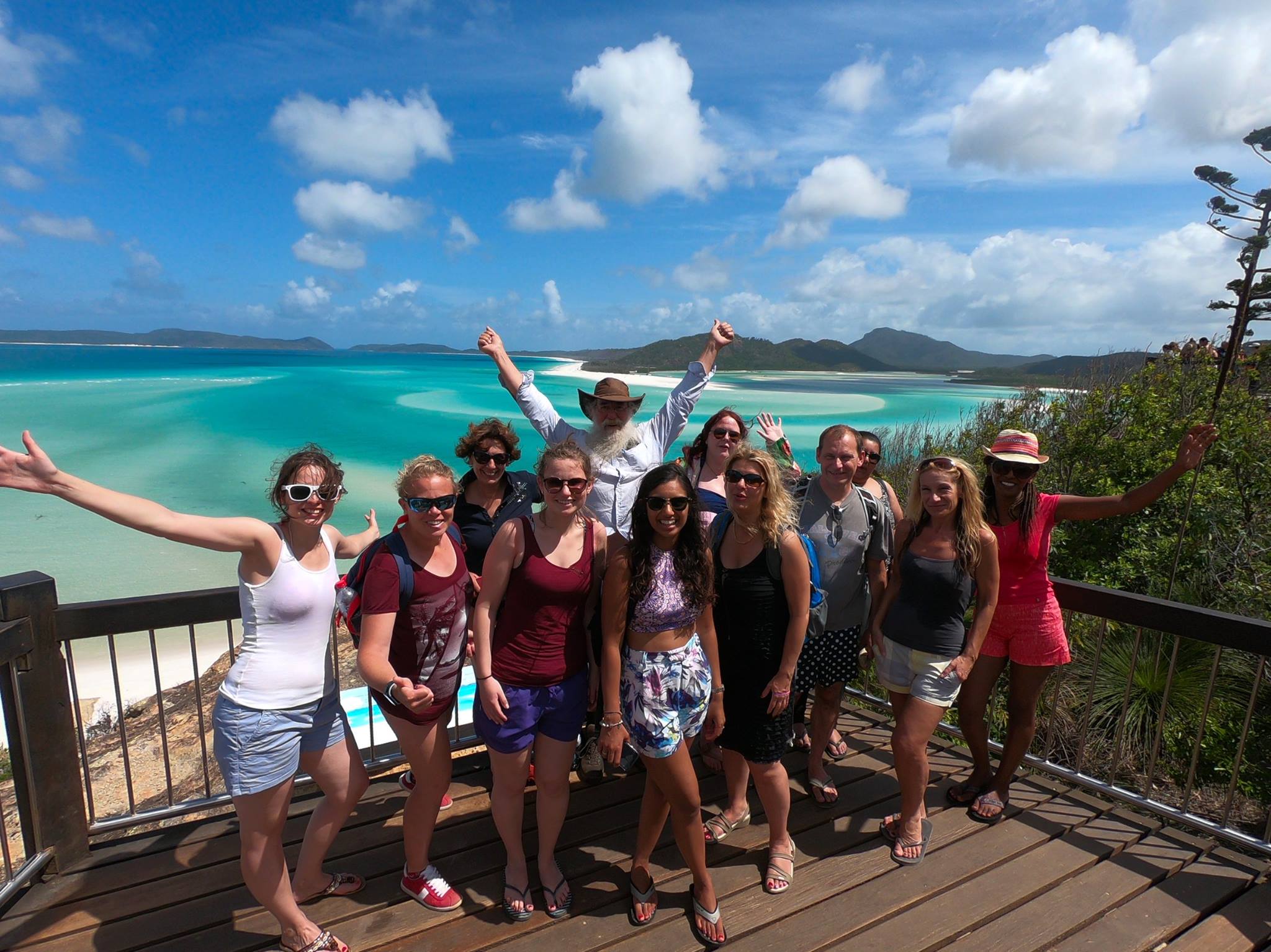 whitsundays group cruise